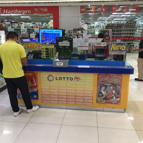lotto outlet in sm mall of asia